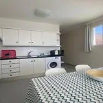 Apt. El Guirre Nº 6 דירה